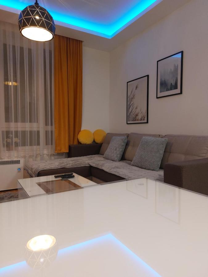 Apartman Kraljevi Cardaci Sadikovic Sa Garazom Kopaonik Exterior photo